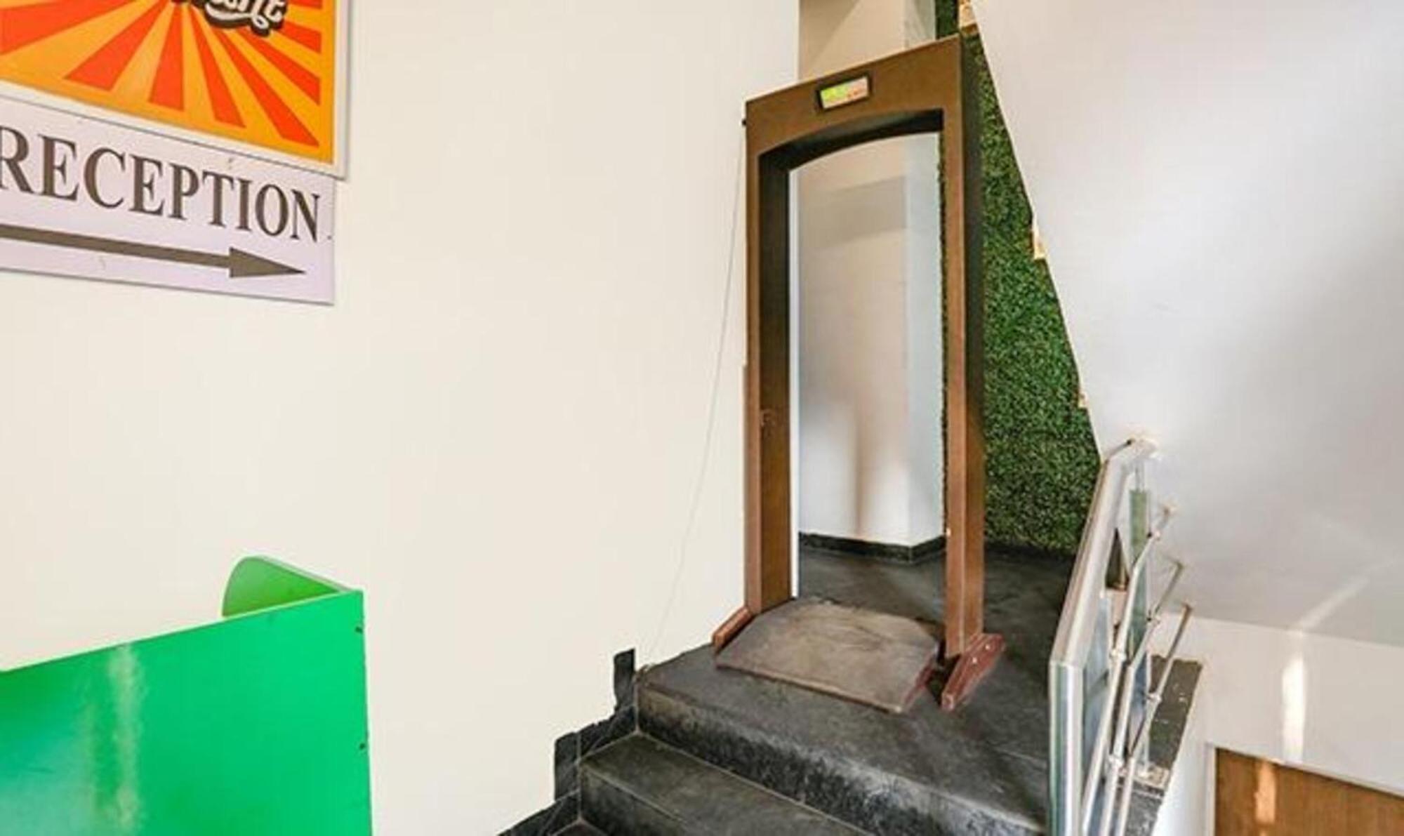 ניו דלהי Fabhotel Urban Residency Model Town מראה חיצוני תמונה