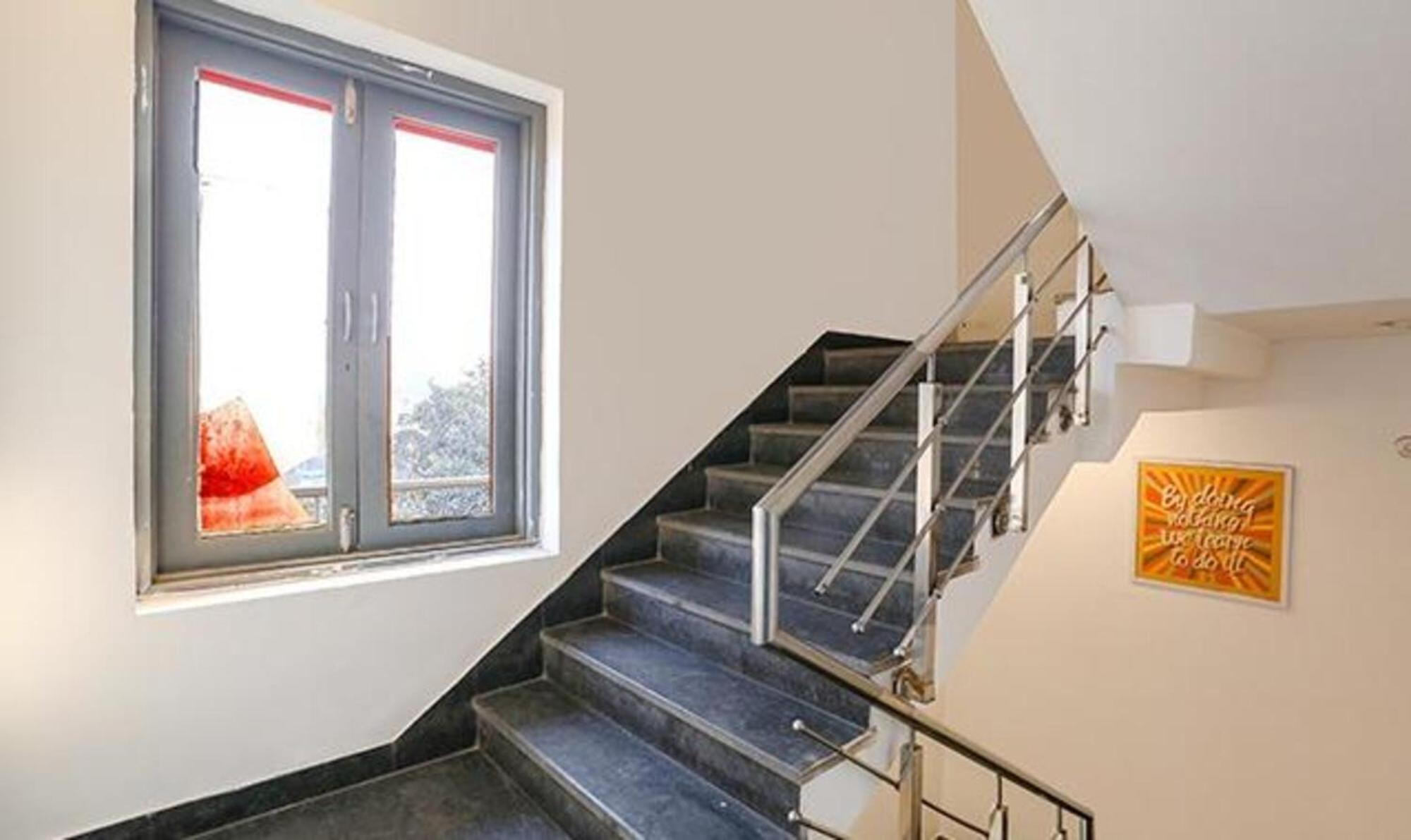 ניו דלהי Fabhotel Urban Residency Model Town מראה חיצוני תמונה